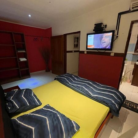Homestay Studio Yaounde Exterior photo